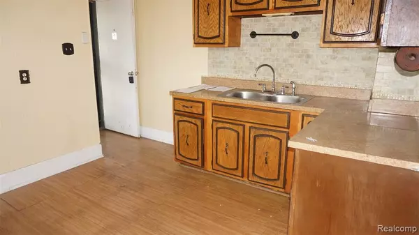 Detroit, MI 48212,17803 SAINT AUBIN Street