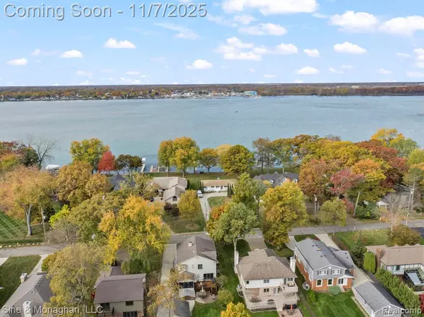 Grosse Ile, MI 48138,28549 Swan Island Drive