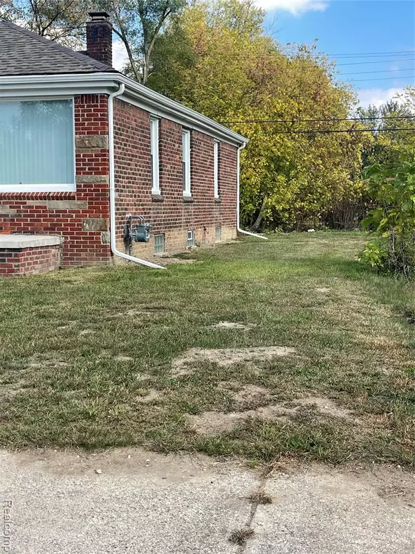 Inkster, MI 48141,3429 Ash