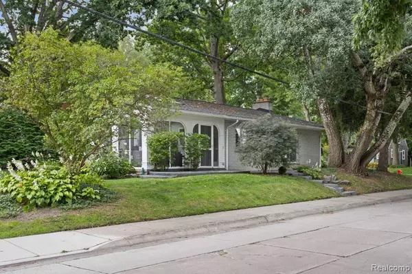 Royal Oak, MI 48067,522 N Connecticut Avenue