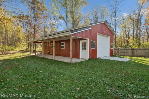 New Boston, MI 48164,25845 Martinsville Road