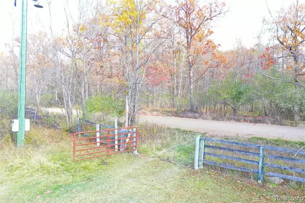 Oxford, MI 48370,0001 Lake George Road