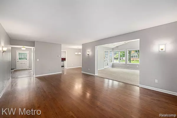 Bloomfield, MI,1360 Trailwood Path