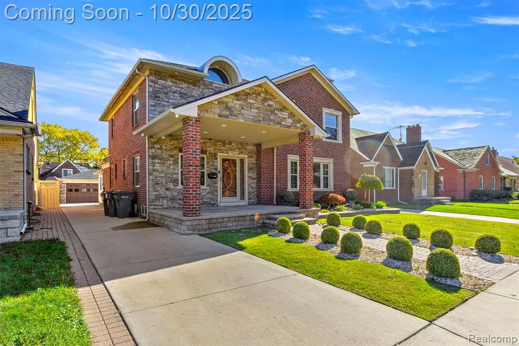 Dearborn, MI 48126,7704 Oakman Boulevard