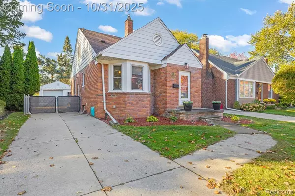 Allen Park, MI 48101,15099 Regina Avenue