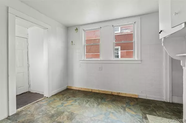 Detroit, MI 48203,977 E Brentwood Street