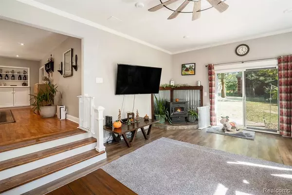 Fenton, MI 48430,11100 Linden Road