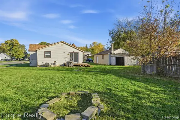 Burton, MI 48529,1374 Kenneth Street