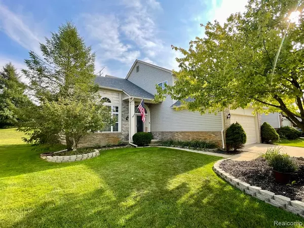 Rochester, MI 48306,3523 NORMANDY Drive