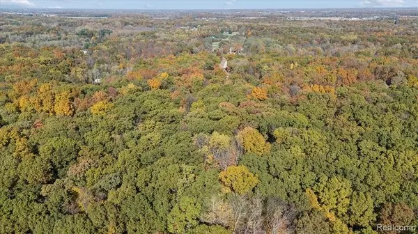 Howell, MI 48843,Parcel 6 Coon Lake Rd