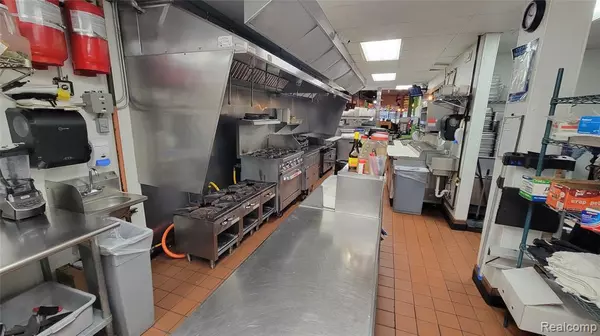 Dearborn, MI 48124,22180 Michigan Avenue