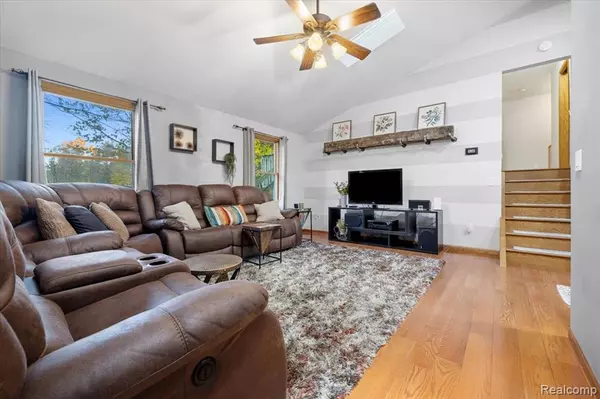 Jackson, MI 49201,4333 E Michigan Avenue