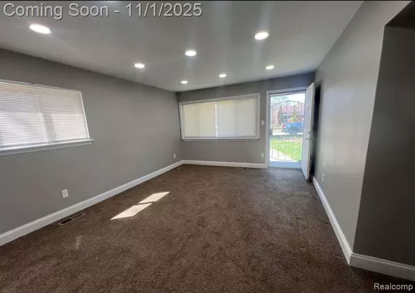 Southfield, MI 48076,28446 Sutherland Street