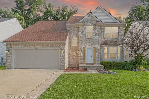 2385 CEDAR KNOLL Drive, Troy, MI 48083