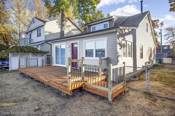 Commerce Twp, MI 48382,8665 Cooley Lake Road