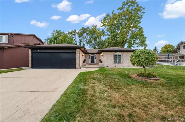 Clinton Twp, MI 48038,38543 Cheldon Street