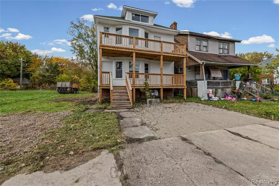 709 Ashland Street, Detroit, MI 48215