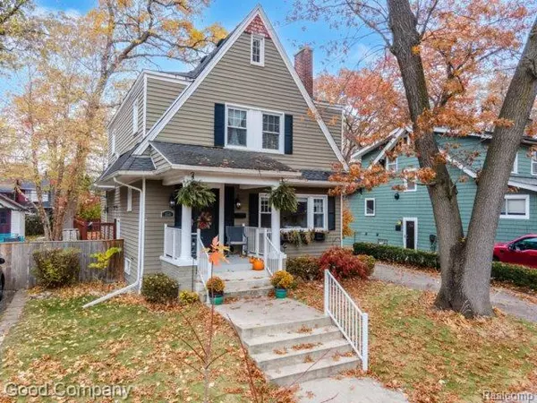 350 W Maplehurst Street, Ferndale, MI 48220