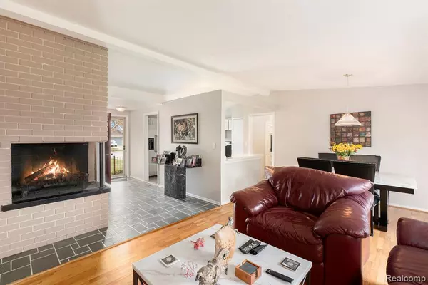 Auburn Hills, MI 48326,642 Provincetown Road