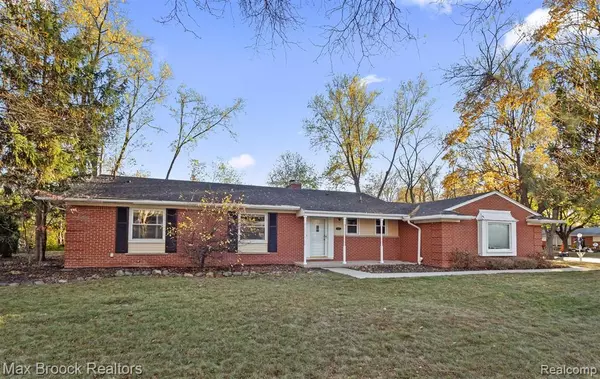 Farmington Hills, MI 48334,31815 Nottingwood Street