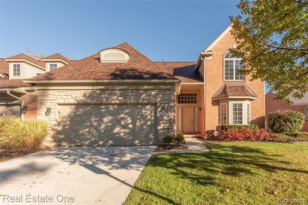 26610 Valhalla Drive, Farmington Hills, MI 48331