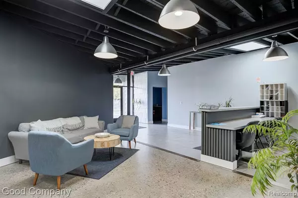 Royal Oak, MI 48067,628 E PARENT Avenue