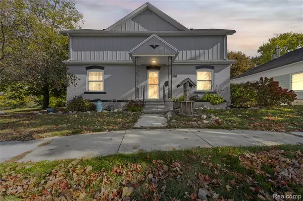 Lapeer, MI 48446,166 N Court Street