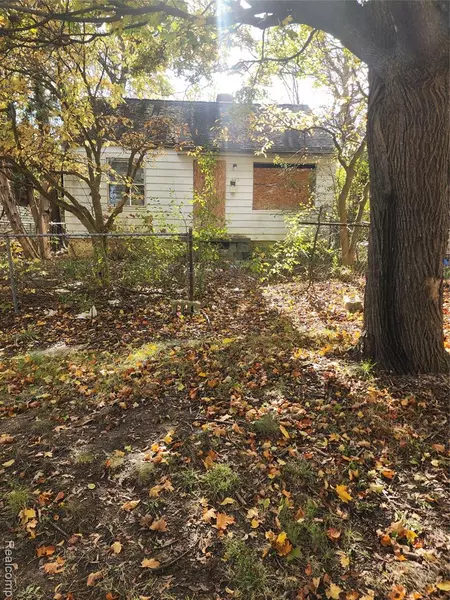 350 E Mott Avenue, Flint, MI 48505