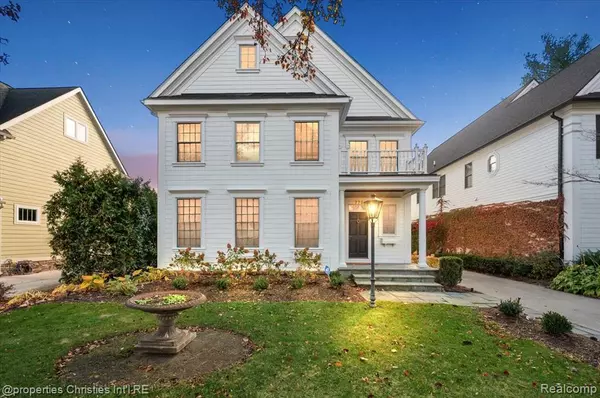 Birmingham, MI 48009,775 Wallace Street