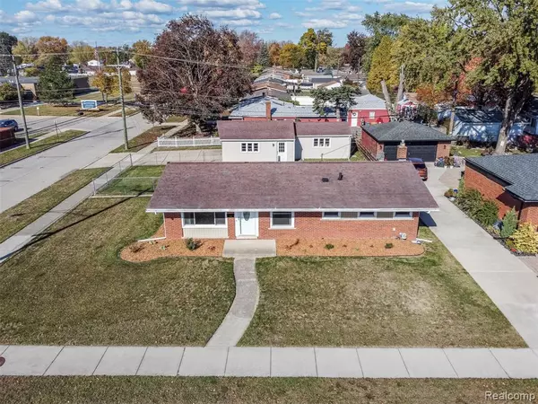 Madison Heights, MI 48071,1636 Windemere Avenue