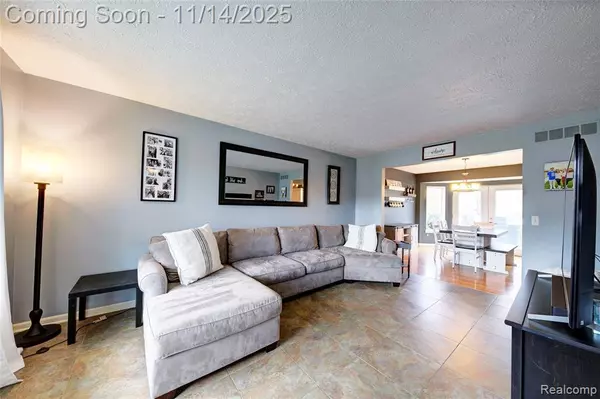 Pinckney, MI 48169,117 Turtle Trace