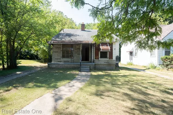 12105 Evergreen Avenue, Detroit, MI 48228