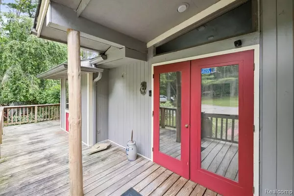 Dryden, MI 48428,4851 Fox Chapel Drive