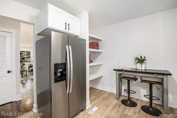 Dearborn Heights, MI 48125,4558 Universal Street