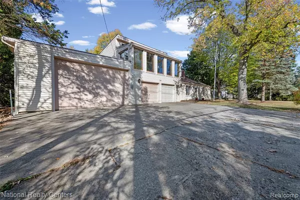 Troy, MI 48083,793 Hartland Avenue