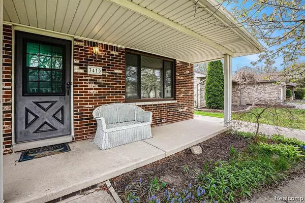 Troy, MI 48083,3410 Pasadena Drive