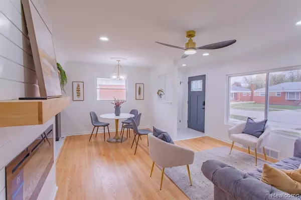 Saint Clair Shores, MI 48081,29213 Joan Street