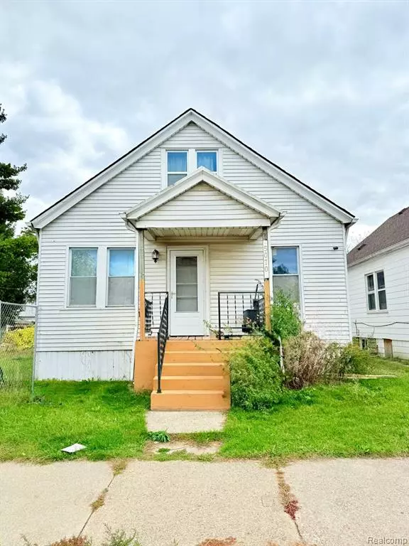 5070 Eldridge Street, Hamtramck, MI 48212