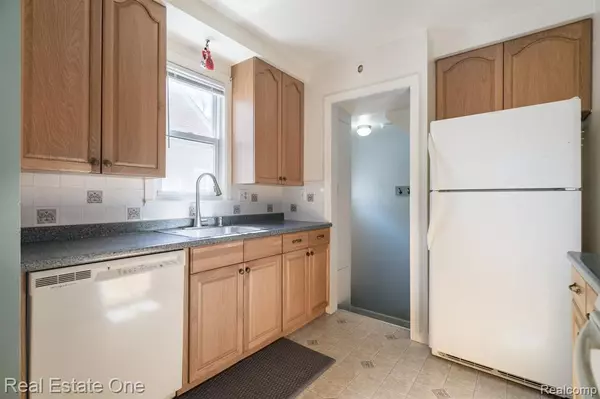 Berkley, MI 48072,2989 Cummings Avenue