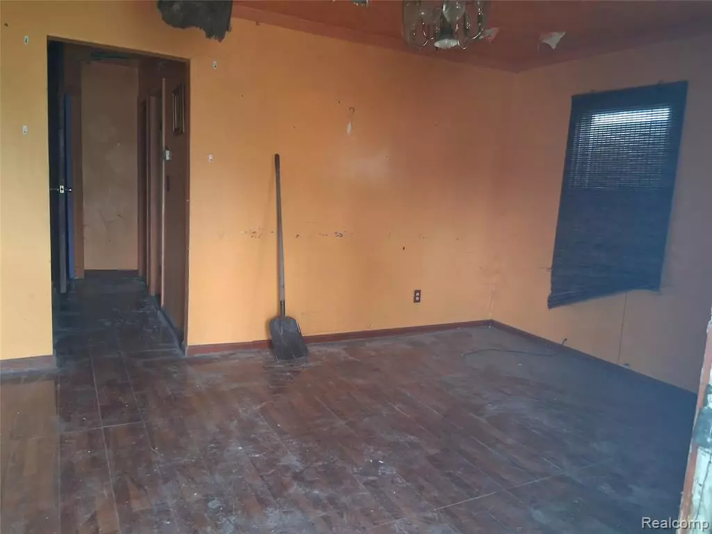 Highland Park, MI 48203,709 E MARGARET Street