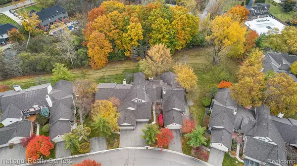 West Bloomfield, MI,6904 Pebble Park Circle