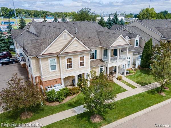 9103 Addington Drive, Commerce Twp, MI 48390