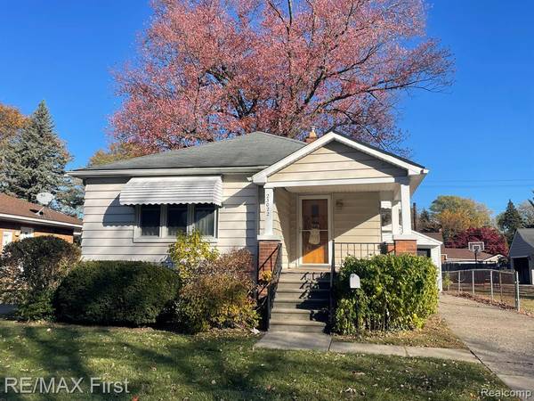 23022 Firwood Avenue, Eastpointe, MI 48021