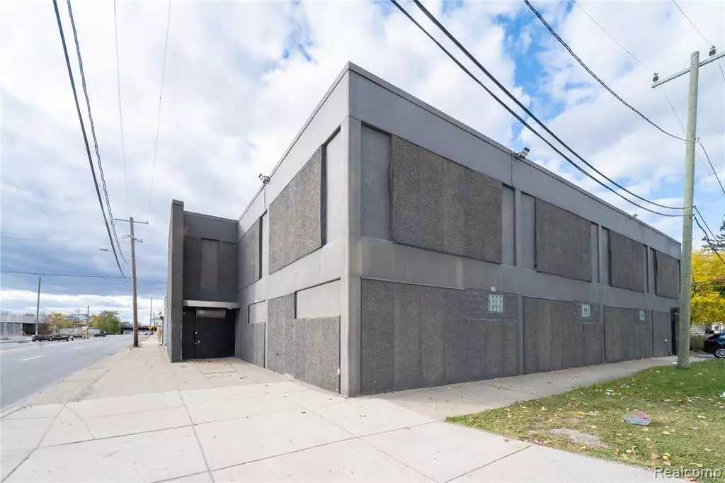 Detroit, MI 48203,531 E 7 Mile Road