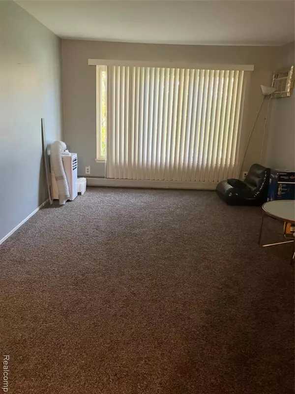 Redford, MI 48239,26740 Joy Road