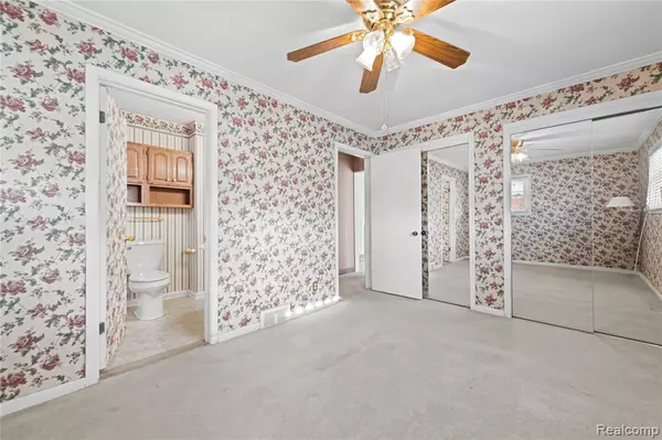 Westland, MI,31670 Mackenzie Drive