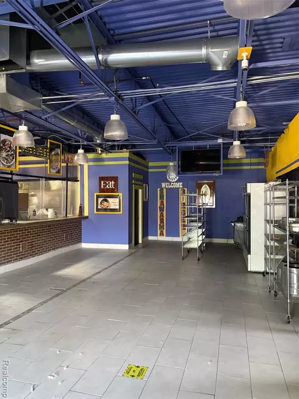 Detroit, MI 48215,12248 E Warren Avenue