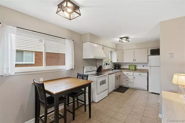 Westland, MI,29854 Malvern Street