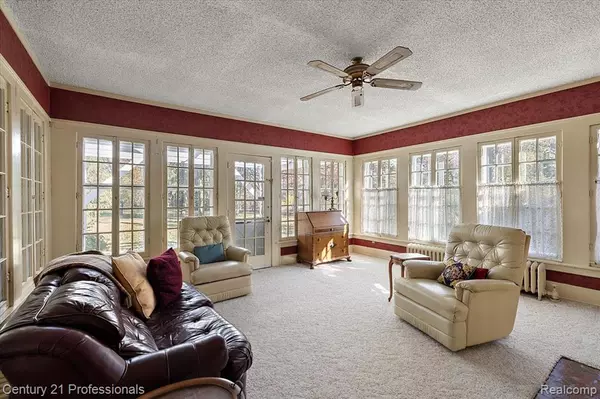 Clarkston, MI 48348,8051 Bridge Lake Road