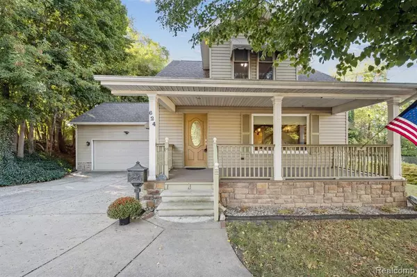 624 E Main Street, Brighton, MI 48116